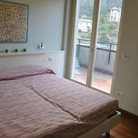 Terrace View Apartment Stresa